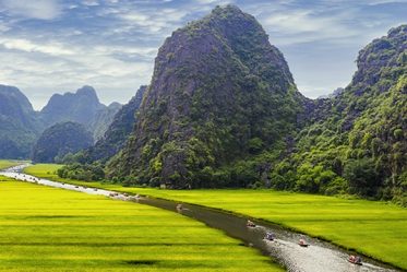 travel companies to vietnam
